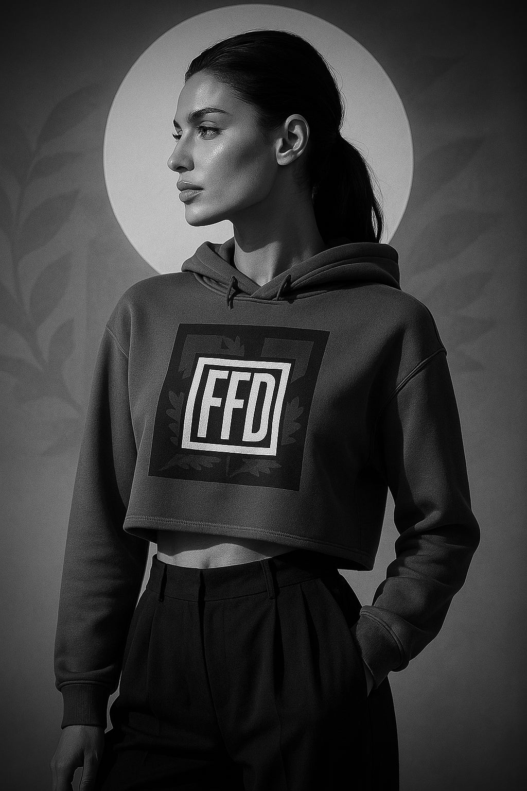 Women’s FrameEdge Crop Hoodies