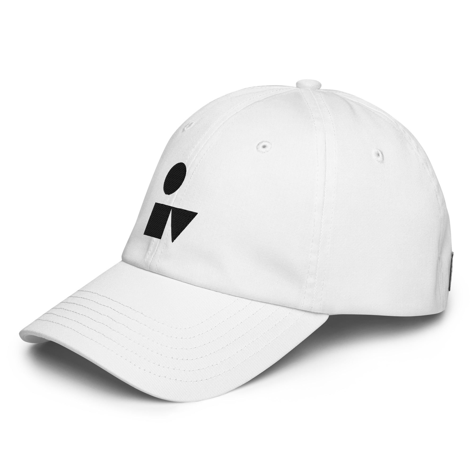 Three‑quarter side view of the black Under Armour x Form Fundamentals Stamp Cap (No.05), highlighting the curved pre‑curved brim, clean six‑panel crown and black geometric Form Fundamentals emblem on the front panel.