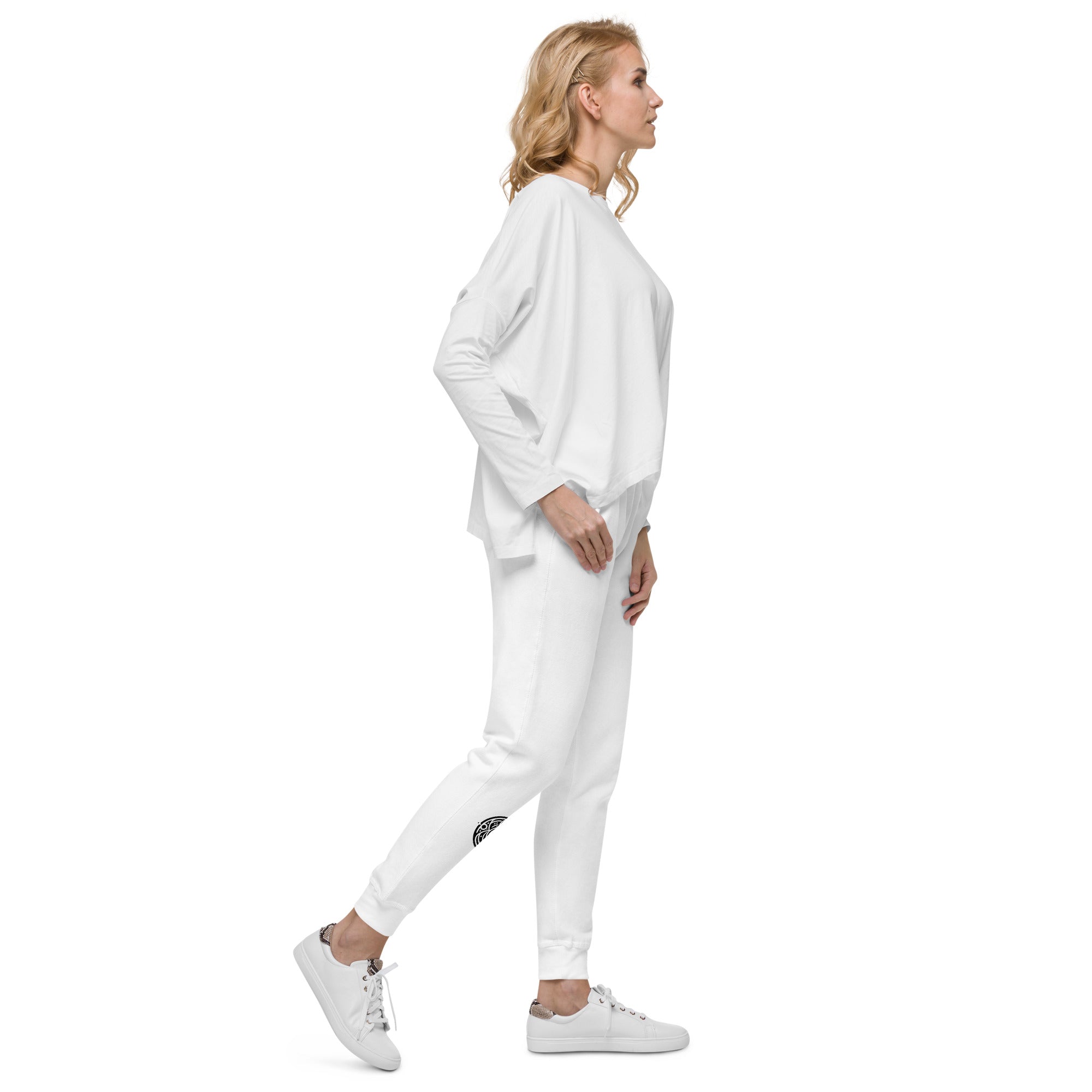 Women's Insignia Sweatpants LC